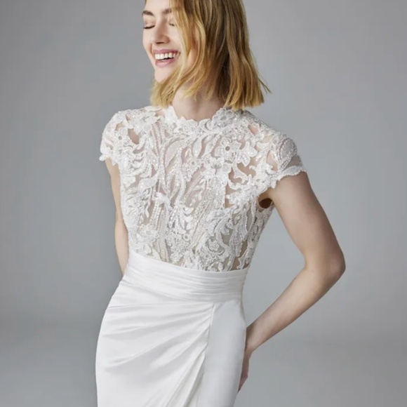 PRONOVIAS - 'Agathy' Wedding Dress - Size US10 - MSRP $3120 - NWT - SAVE $2300 - Picture 3 of 16